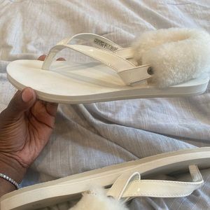 New UGG slippers with detachable fur